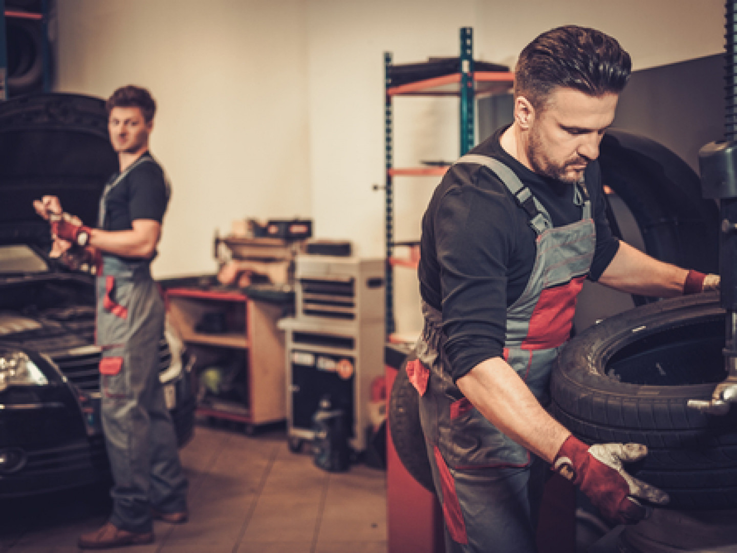 Tire Rotations & Hennepin County, MN Baker Road Automotive