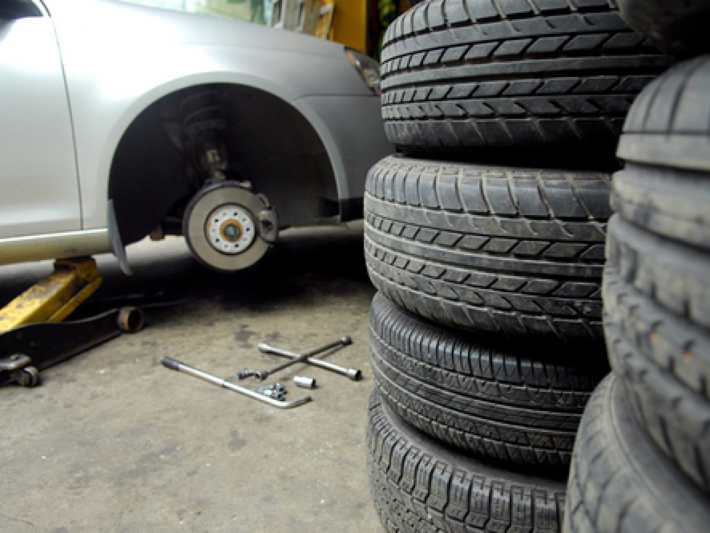 Brake Pad Installation & Replacements & Hennepin County